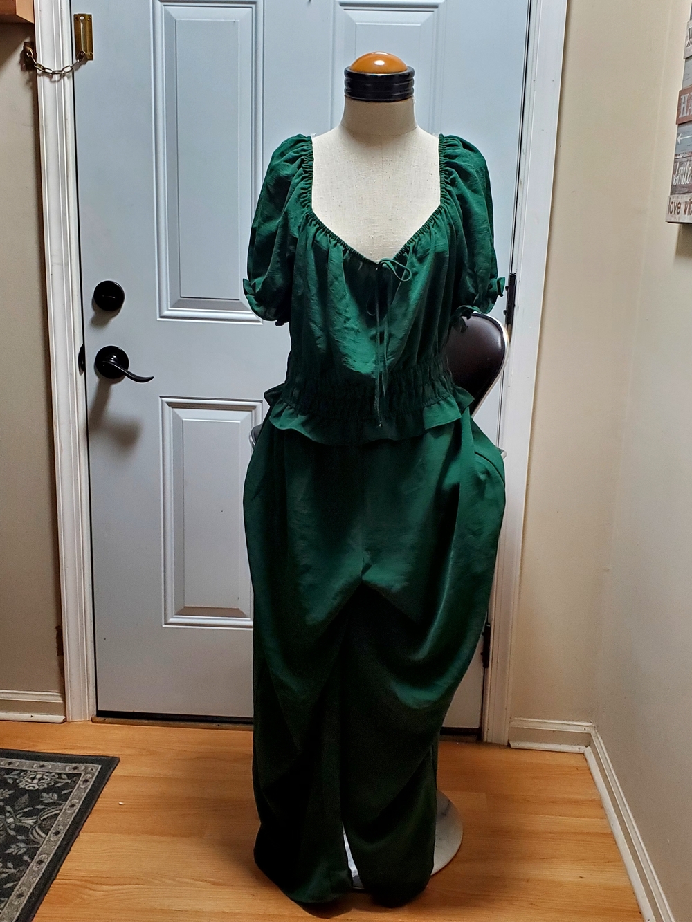 Liberty Love Emerald Green Puff-Sleeve Jumpsuit - Picture 2 of 4
